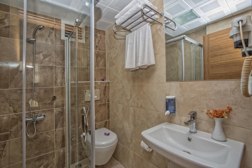 Mandalin Hotel أنطاليا الغرفة الصورة